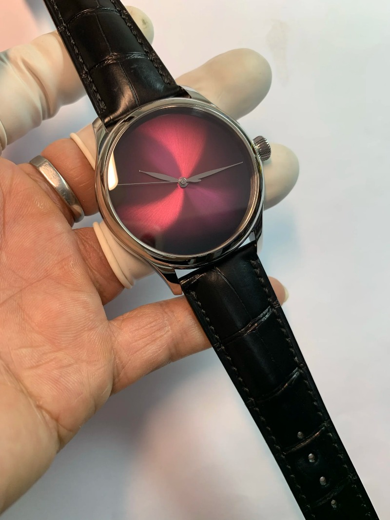 Wordless Book, Swiss Fine Grin - Jewellery Watch review and price