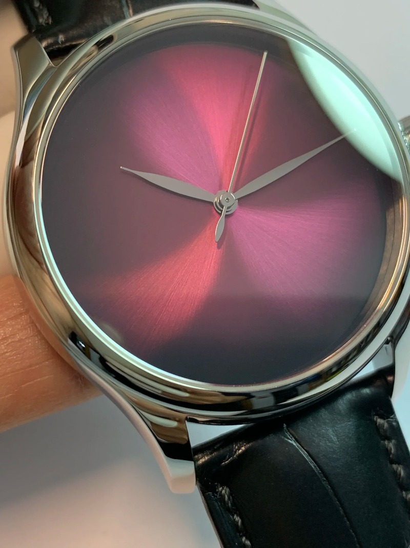 Wordless Book, Swiss Fine Grin - Jewellery Watch review and price
