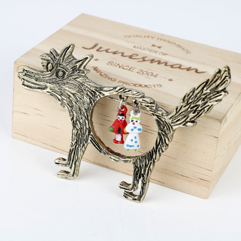 Vintage Wolf And Babies Little - Vintage Brooch Pin review and price